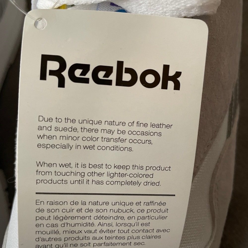 SoulCycle x Reebok Exclusive White/Grey Sneaker - Picture 9 of 13